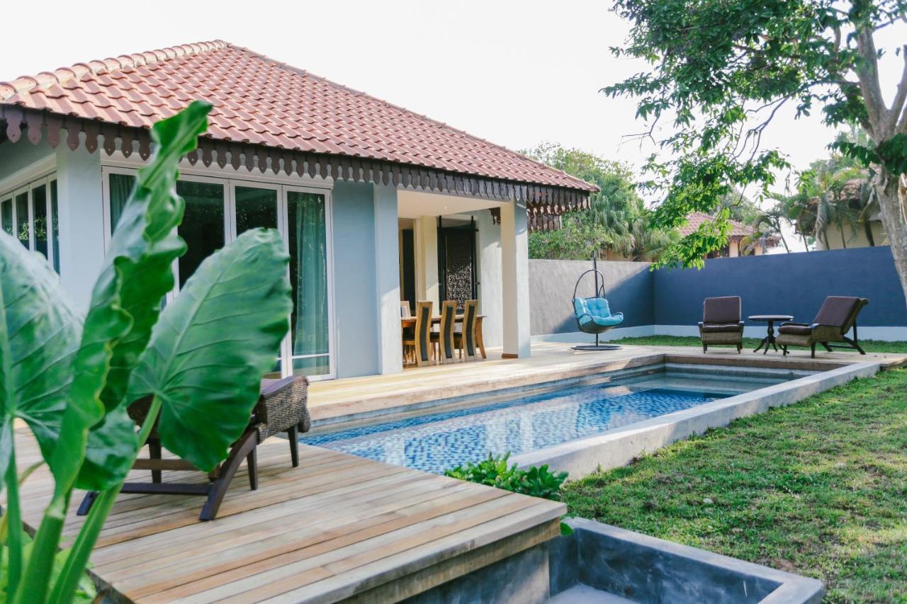 Royale Riviera Resort Private Pool Villas Pantai Cenang  Zewnętrze zdjęcie